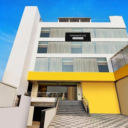 Отель Townhouse Pendurthi Visakhapatnam Sabbavaram Экстерьер фото